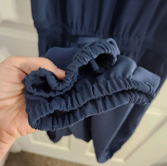 Cabi navy blue french chiffron jumpsuit #303 pockets size xs - Picture 6 of 11